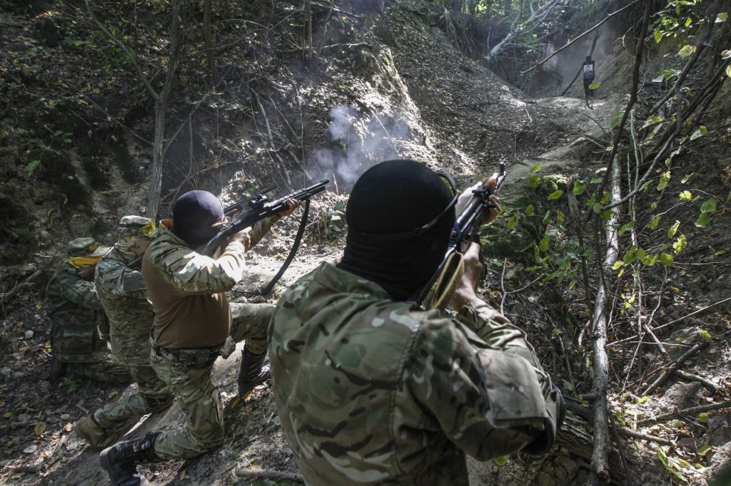 СРОЧНО! Под Докучаевском силы АТО положили около 20 боевиков, один "айдаровец" погиб