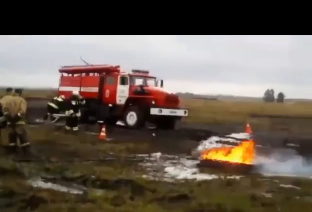 На учениях пожарных в Павлограде что-то пошло не так, а видео учений уже бьет рекорды по просмотрам