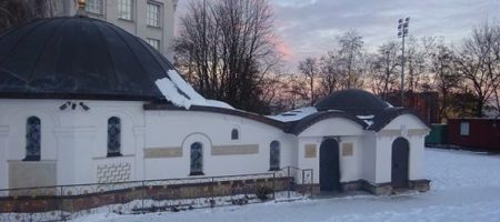Киевская полиция задержала двух злоумышленников, которые пытались поджечь монастырь
