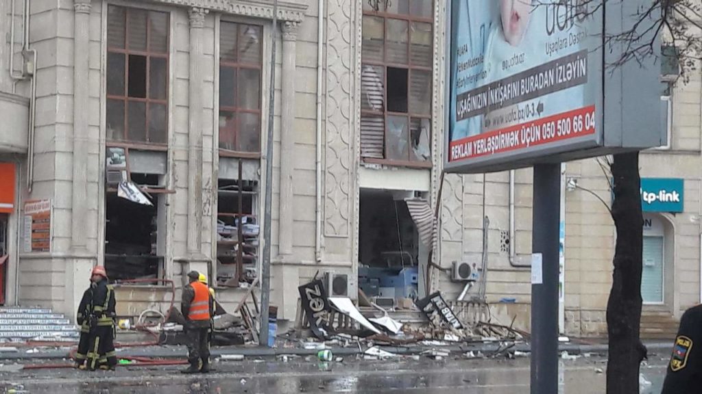 Взрыв в центре столице Азербайджана - Баку