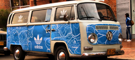 Adidas может присоединиться к Volkswagen и попасть под санкции в Украине из-за работы в Крыму