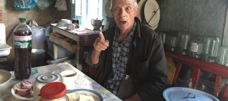 Тиша і солов'ї співають: розповідь 86-ти річного самосела про життя в Чорнобилі