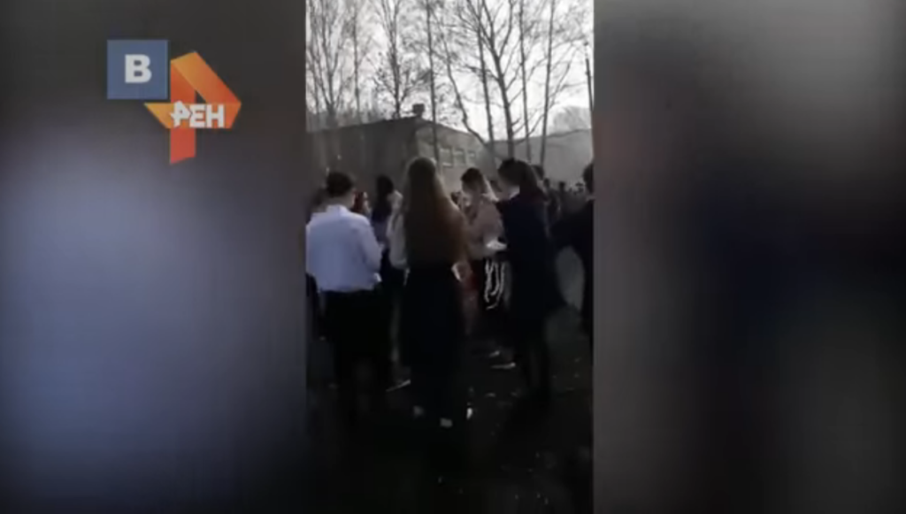 Снова резня в российской школе: В Стерлитамаке пострадали несколько учеников, а теперь пылает школа (ВИДЕО)