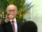 Путин испугался шампанского в Сингапуре, приняв его за яд кремлевского производства (ВИДЕО)