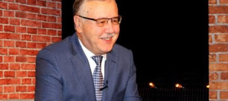 Гриценка и его однопартийцев избили "титушки" в Одессе (ВИДЕО)