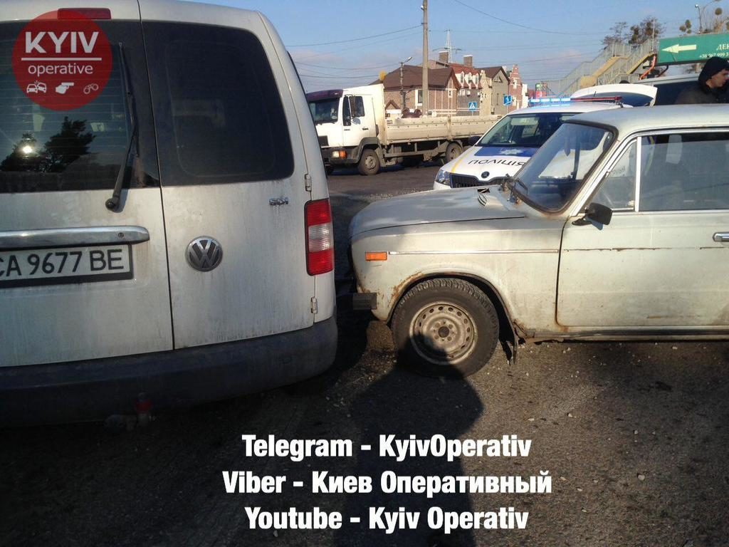 Крупное ДТП под Киевом: сразу 6 авто угодили в аварию, есть пострадавшие