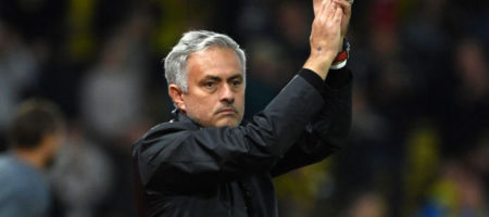 Жозе Моуриньо уволили с поста главного тренера Манчестер Юнайтед