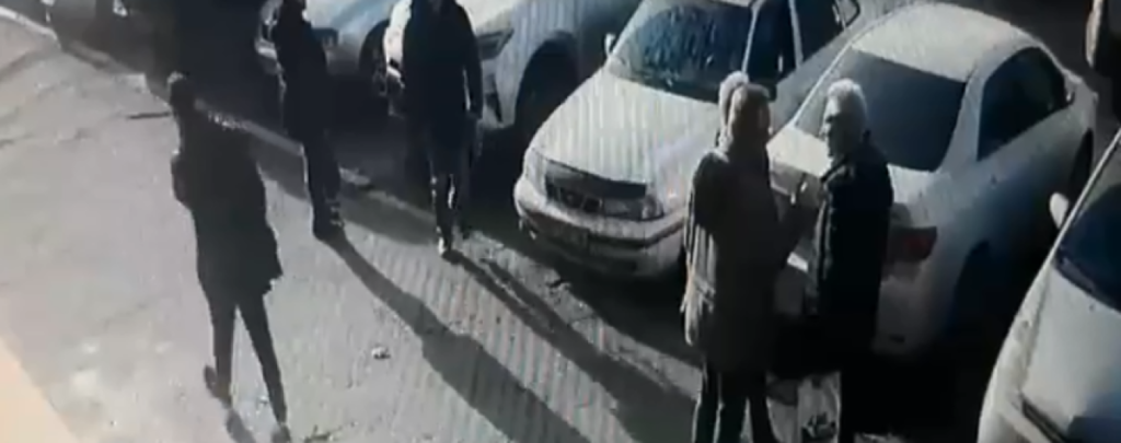 Появилось видео расстрела супругов возле суда в Николаеве