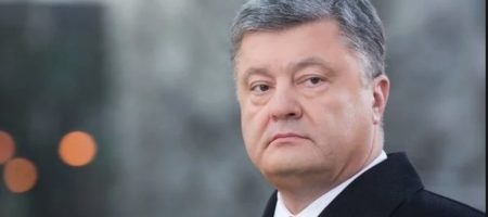 Мир признал Томос для украинской церкви победой Порошенко - эксперт
