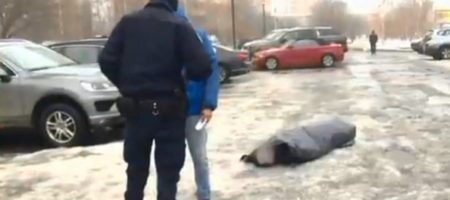 Под зданием ЦИК в Киеве умер народный депутат