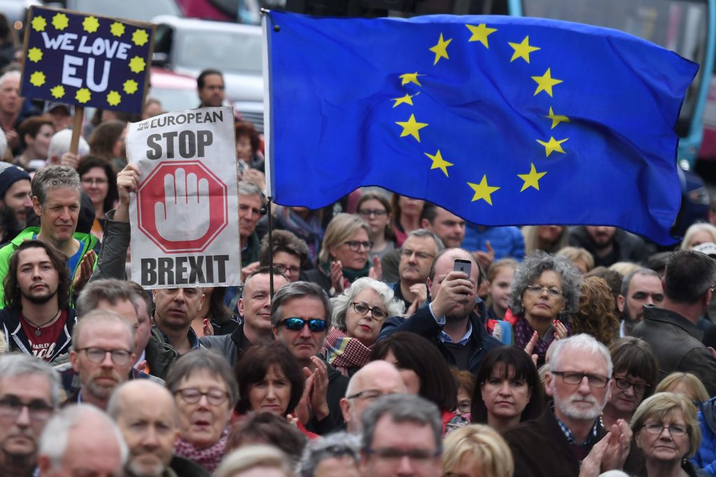 В Лондоне многотысячный митинг против Brexit