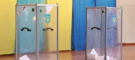 МВД Украины взяли под круглосуточную охрану все избирательные участки