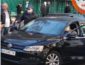 В Киеве на Гончара двое водителей устроили драку на дороге