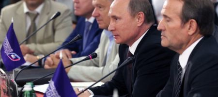 Путин готов к восстановлению отношений с Украиной. Его кум Медведчук передал требования Зеленскому