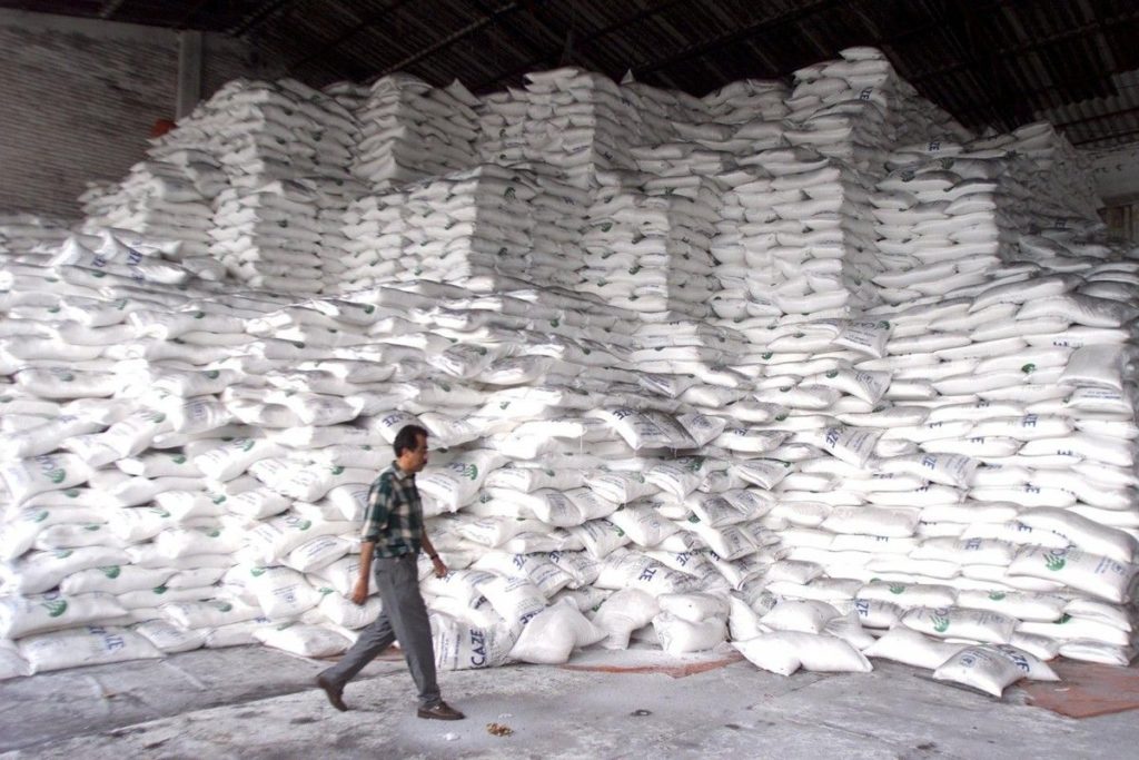 Экспорт сахара из Украины сокращен на четверть 
