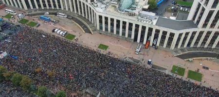 "Долой царя!": огромный 50-ти тысячный митинг против Путина в Москве - это МАЙДАН! (ВИДЕО)