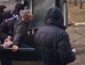 Возмущенные ультрас Десны, затолкали нового-старого директора футбольного стадиона в мусорный бак (ВИДЕО)