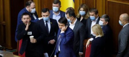 Рейтинг партий: за кого украинцы готовы голосовать на выборах в Раду