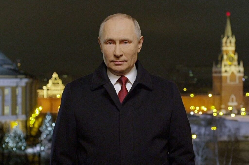 В Кремле паника! ​Новогоднее поздравление от Путина забросали дизлайками и гневными коментами - каналы РФ отключали комментарии
