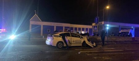 В ДТП с полицейским авто под Одессой погиб человек (ВИДЕО 18+)