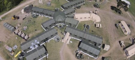"Полный локдаун!": на военной базе в Техасе прогремели выстрелы