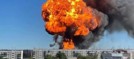 В России взорвалась АЗС. Пострадали 16 человек, огонь не могут потушить (ВИДЕО)