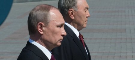 ​“Домино начнет валиться в сторону России”, - Кремлю предрекли “арабскую весну” из-за Казахстана