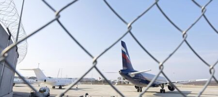 Китай отказал авиакомпаниям РФ в поставках запчастей для самолетов