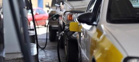 Опубликованы сниженные цены на топливо
