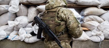 Украинские защитники уничтожили вражеский склад с горючим в Луганской области