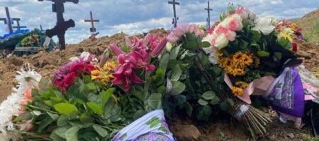 Удар по Вінниці: поховали загиблу дівчинку Лізу