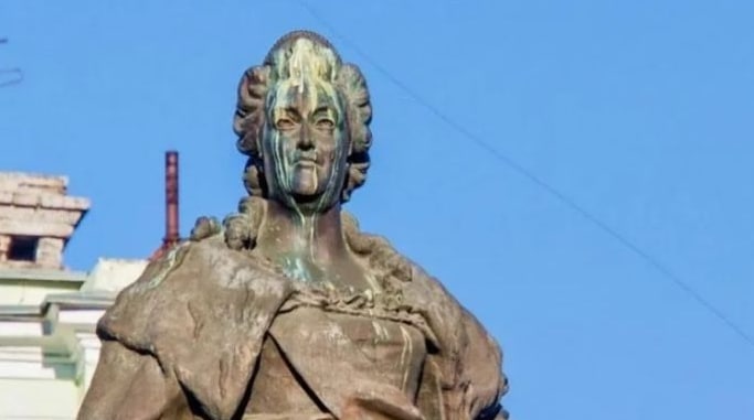 Одеська міськрада нарешті погодилася знести пам’ятник Катерині
