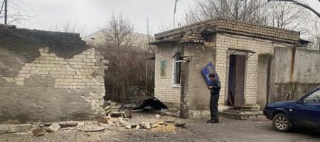 Росіяни обстріляли штаб гумдопомоги біля Херсона