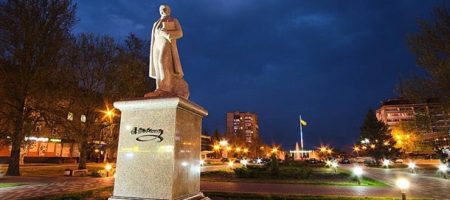 Окупанти знесли пам'ятник Шевченку у Мелітополі