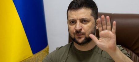 Зеленський: Ніхто більше не робитиме українське чужим у Лаврі