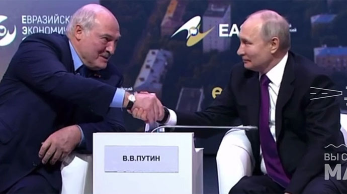 Вже і ядерна зброя на двох − Токаєв заявив, що Путін і Лукашенко створили проблему