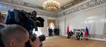 Лукашенко заговорив про "допомогу" заходу України