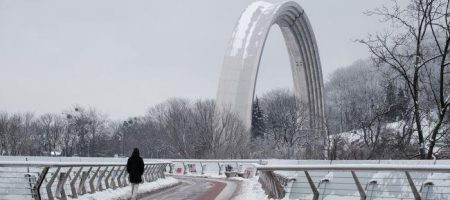 По усій території України очікується сніг, подекуди ожеледиця: погода на завтра