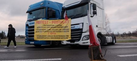Польські протестувальники розблокували один із КПП, ведуться перемовини