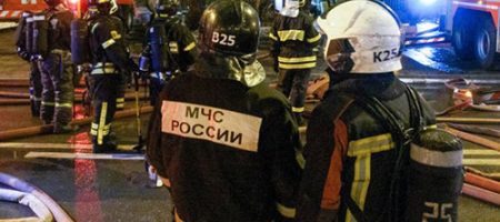 У РФ заявили про нічну атаку майже 50 безпілотників: вибухи пролунали в Курську і Таганрозі (ВІДЕО)