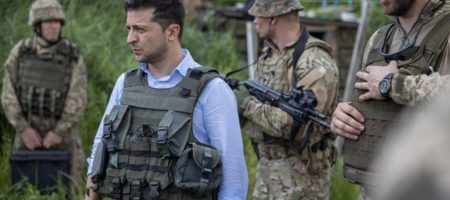 СМИ: Зеленский может повторно ввести военное положение