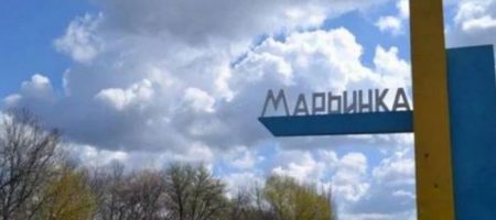 «Огромная очередь, и тут сильнейший взрыв»: КПВВ "Марьинка" попал под обстрел