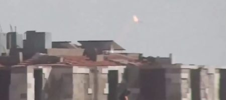Турецкие военные сбили два сирийских самолета в небе над Идлибом. ВИДЕО