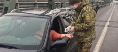 Пограничники фиксируют массовое возвращение украинцев в страну перед остановкой пропускного режима