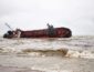 Пьяный житель Одессы с травматом пытался попасть на затонувший танкер