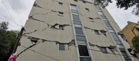 В Мексике произошло мощное землетрясение магнитудой 7,4