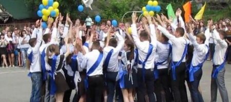 Киевские выпускники оскандалились ВИДЕО о "крымских татарах": последовали публичные извинения