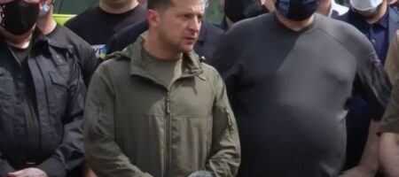 Зеленский после поездки по Украине пожаловался на испытания 2020 года (ВИДЕО)