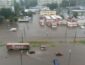 Харьков поплыл: машины превратились в корабли, а люди плавают на матрасах по улицам (ФОТО, ВИДЕО)