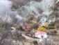 Не доставайся же ты никому: в Карабахе массово сжигают жилые дома